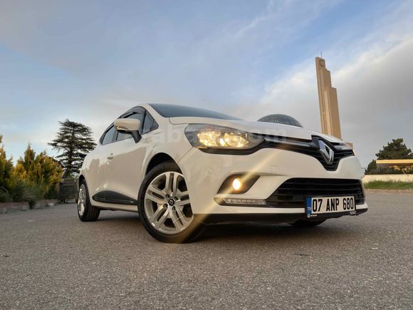 Boyasız yeni kasa clio joy