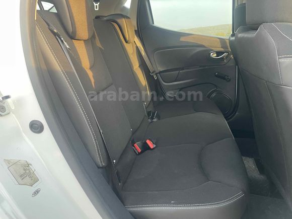 Boyasız yeni kasa clio joy