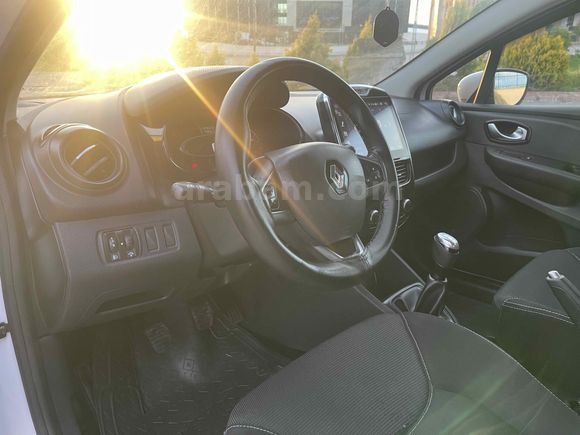 Boyasız yeni kasa clio joy