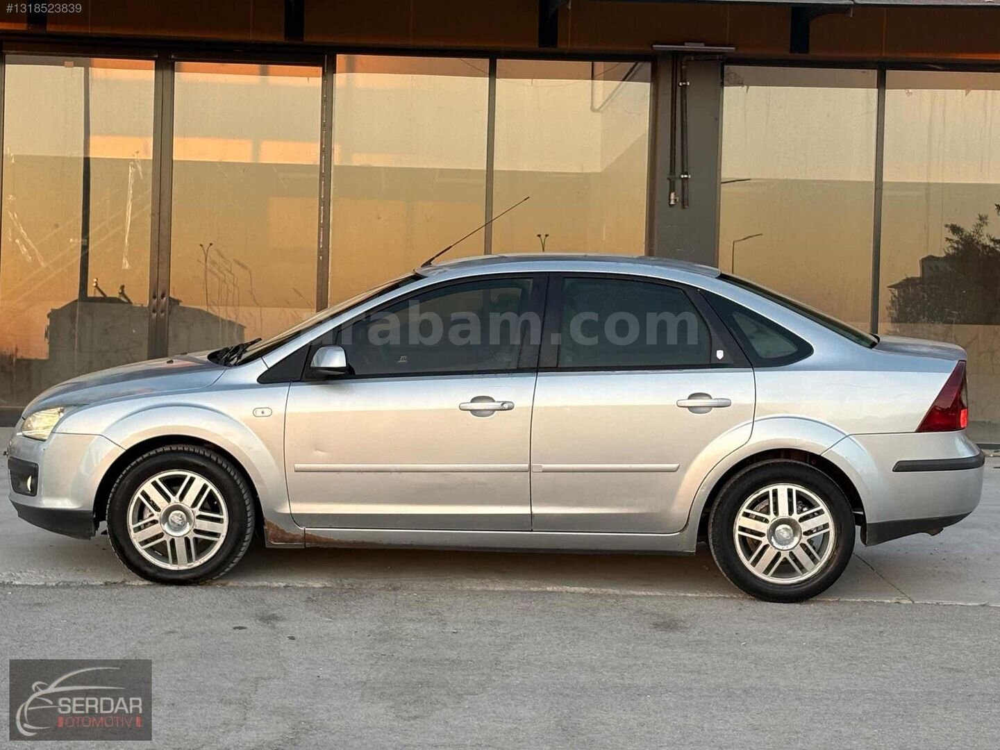 TEMİZ BAKIMLI 2006 MODEL FORD FOCUS CHİA 1.6DİZEL TAKASLARA AÇIK 3
