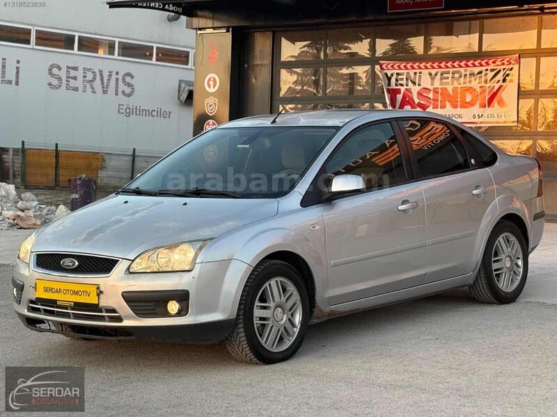 TEMİZ BAKIMLI 2006 MODEL FORD FOCUS CHİA 1.6DİZEL TAKASLARA AÇIK