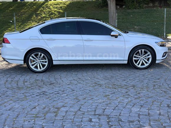 2019 BOYASIZ PASSAT ELEGANCE 54.000 KM'DE CAM TAVAN SERVİS BAKIM