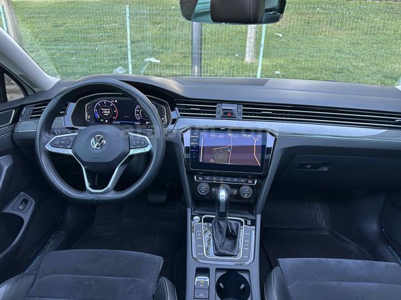 2019 BOYASIZ PASSAT ELEGANCE 54.000 KM'DE CAM TAVAN SERVİS BAKIM