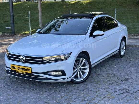 2019 BOYASIZ PASSAT ELEGANCE 54.000 KM'DE CAM TAVAN SERVİS BAKIM