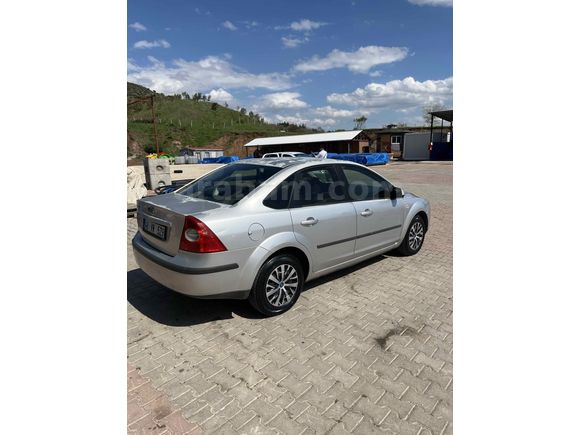 Sahibinden Ford Focus 1.6 Trend 2007 Model 