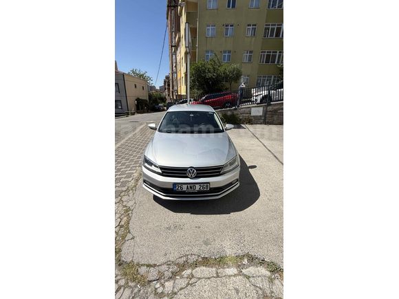 Sahibinden Volkswagen Jetta 1.2 TSi BlueMotion Comfortline 2015 Model 