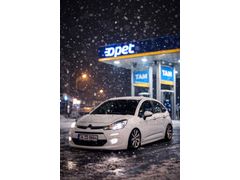 MOTORSİKLET TAKASLI 
CİTROEN C3 1.4 DİZEL 
OTOMATİK 