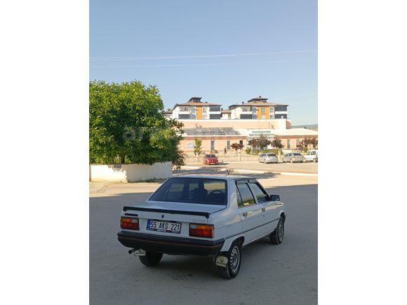 Sahibinden Renault R 9 1.4 Broadway 1993 Model