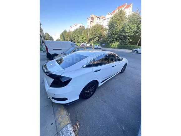 Sahibinden Honda Civic 1.6i VTEC Eco Elegance 2021 Model 