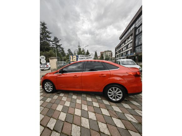HATASIZ BOYASIZ TRAMERSİZ 2015 MODEL OTOMATİK TITANIUM