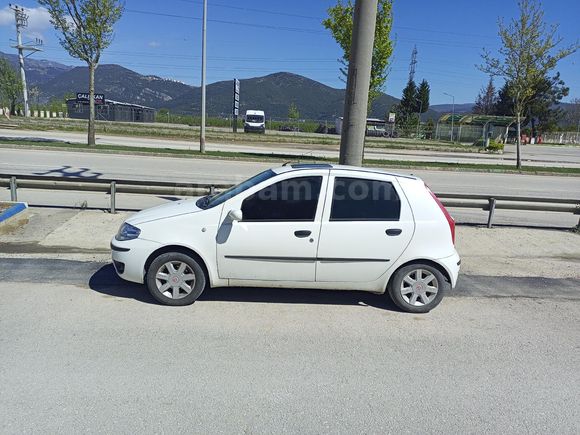 Sahibinden Fiat Punto 1.4 Shine 2005 Model Bursa 248.000 km Beyaz