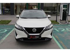 Nissan Qashqai 1.3DIG-T SKYPACK 4X4 AT