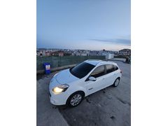 Sahibinden Renault Clio 1.5 dCi Grandtour Extreme 2012 Model  223.000 km Beyaz