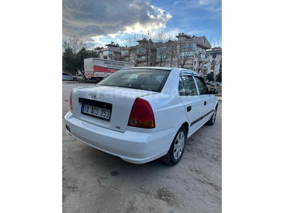 Sahibinden Hyundai Accent 1.5 CRDi Admire 2006 Model
