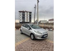 Memurdan düşük km temiz fiesta