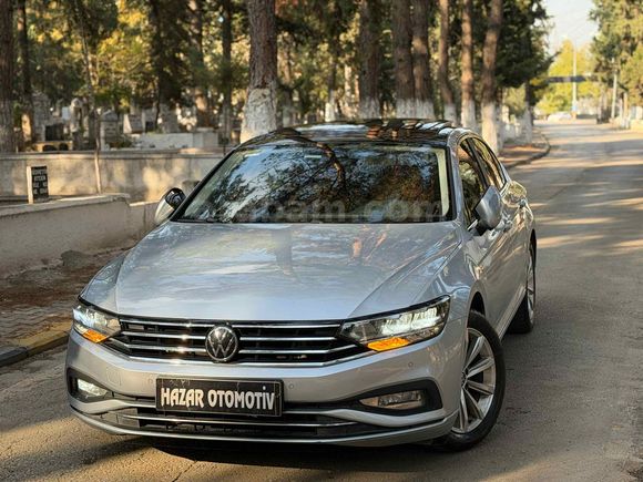2022 1.5 PASSAT BOYASIZ HATASIZ DÜŞÜK KM CAM TAVAN PASSAT