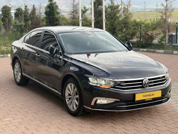 2022 PASSAT 1.5 BUSINESS 60 BIN KM DE HATASIZ BOYASIZ
