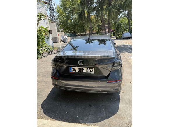 Sahibinden Honda Civic 1.5 i-VTEC Executive Plus 2022 Model 