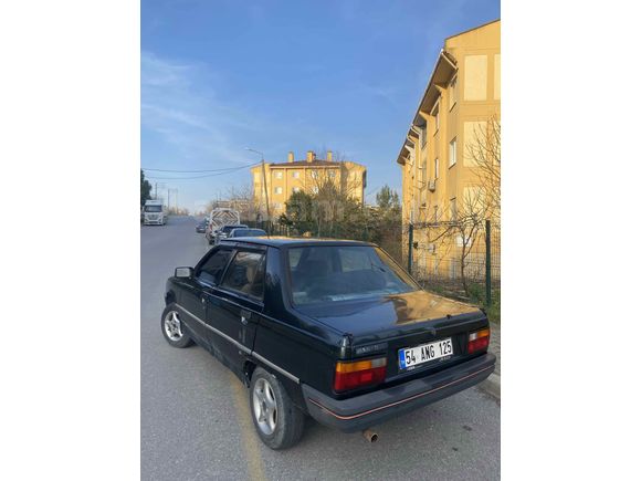 Sahibinden Renault R 9 1.4 Broadway 1985 Model 