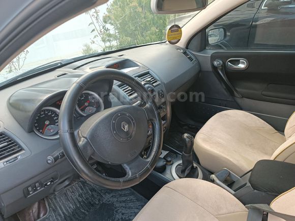 Sahibinden Renault Megane 1.6 Dynamique 2005 Model