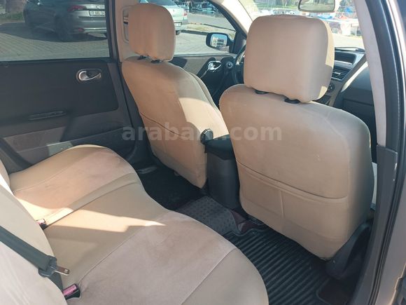Sahibinden Renault Megane 1.6 Dynamique 2005 Model
