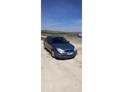 Sahibinden Ford Focus 1.6 Ghia 2000 Model