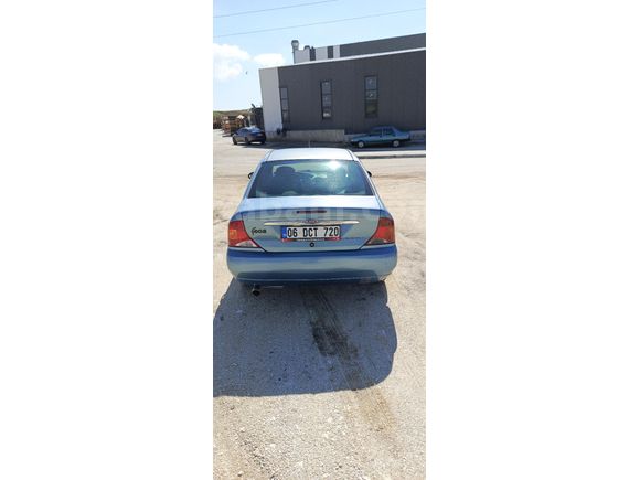 Sahibinden Ford Focus 1.6 Ghia 2000 Model