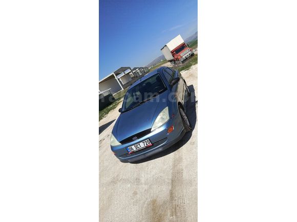 Sahibinden Ford Focus 1.6 Ghia 2000 Model