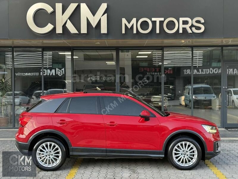 AUDİ Q2 1.0 TFSI DESİGN - BOYASIZ - TRAMERSİZ - CAM TAVAN - 7