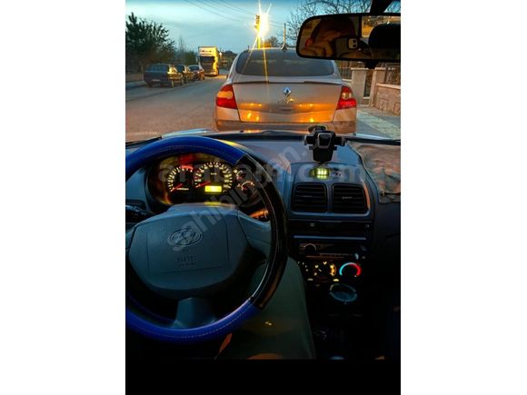 Sahibinden Hyundai Accent 1.3 Admire 2004 Model