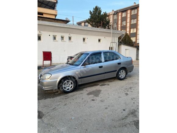 Sahibinden Hyundai Accent 1.3 Admire 2004 Model