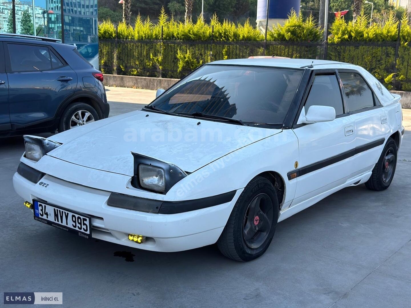 Galeriden Mazda 323 1.3 1992 Model İstanbul 203.000 km Beyaz 2