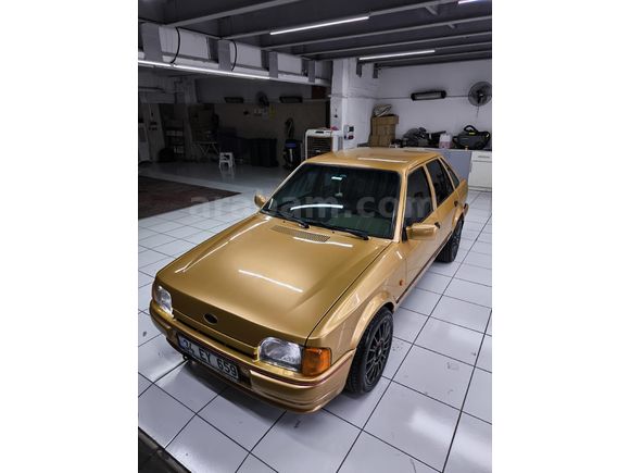 Sahibinden Ford Escort 1.4 Ghia 1990 Model