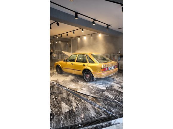 Sahibinden Ford Escort 1.4 Ghia 1990 Model