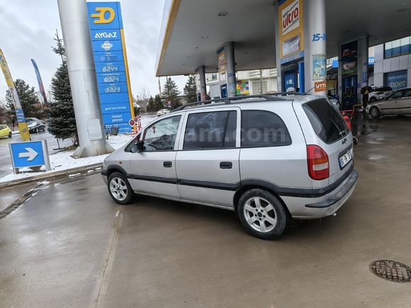 Sahibinden Opel Zafira 1.6 GL 2000 Model