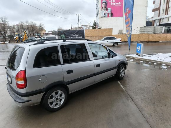 Sahibinden Opel Zafira 1.6 GL 2000 Model