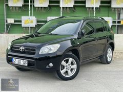 2008 MODEL TOYOTA RAV4 OTOMATİK VİTES 4X4..SADECE 1 KAPI DEĞİŞEN