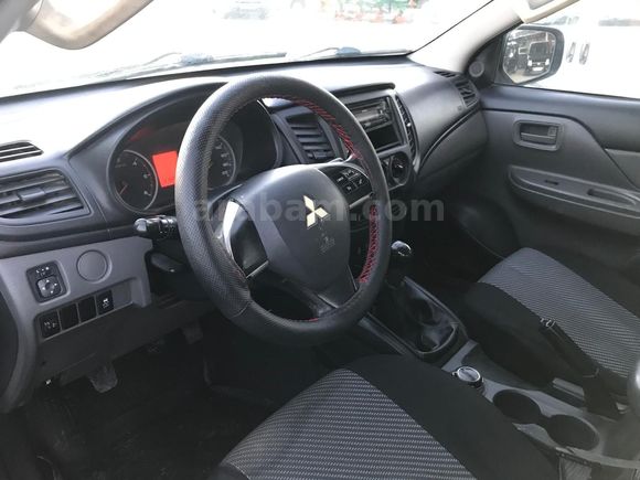 Galeriden Mitsubishi L 200 4x4 Tornado 2015 Model Malatya