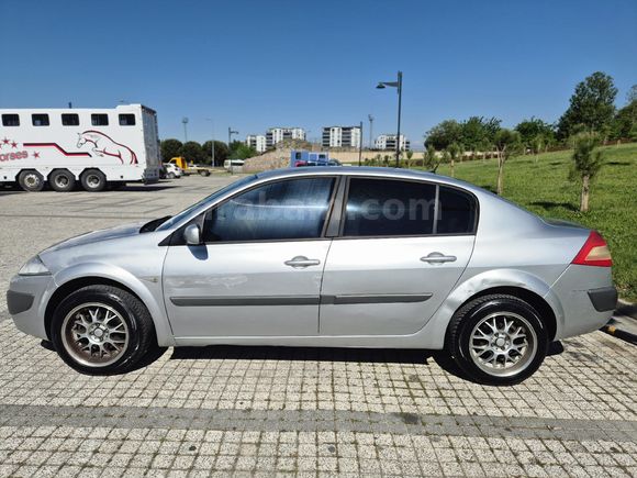 2009 OTOMATİK MEGANE 2 EXPRESSION 1.5 DCI