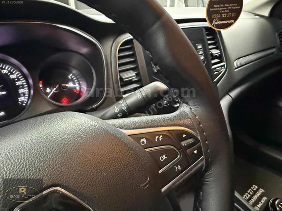 BAZ AUTODAN BOYASIZ HATASIZ 2019 RENAULT MEGANE 1.6 JOY