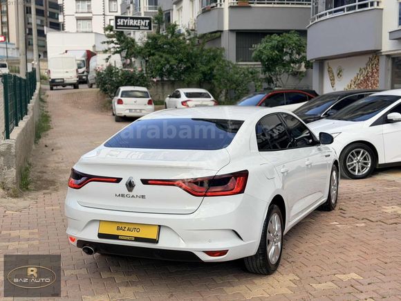 BAZ AUTODAN BOYASIZ HATASIZ 2019 RENAULT MEGANE 1.6 JOY