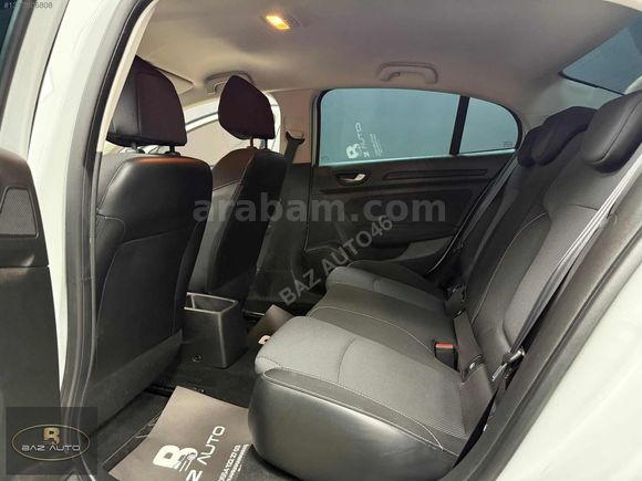 BAZ AUTODAN BOYASIZ HATASIZ 2019 RENAULT MEGANE 1.6 JOY