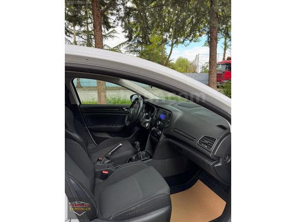 HATASIZ&BOYASIZ MEGANE 4 JOY 1.6 BENZİN&LPGLİ