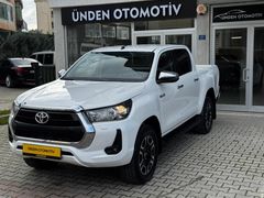 2023 HİLUX ADVENTURE OTOMATİK 4X4 %20 KDV