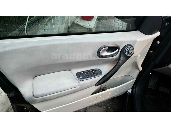 Rakam son MEGANE 2 HB