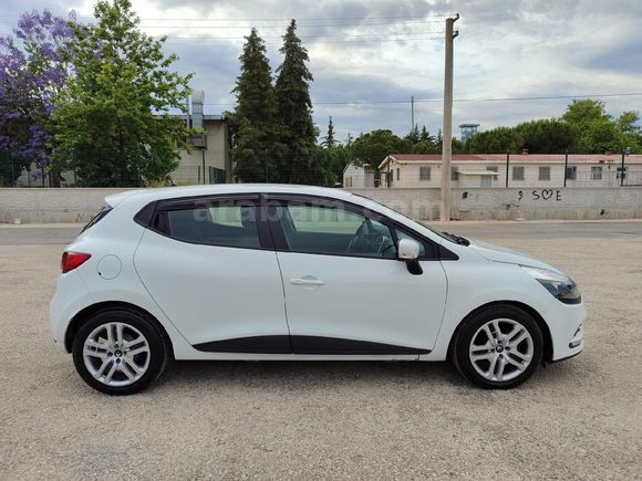 KOTA MOTORS / RENAULT CLIO 1.5 DCI JOY