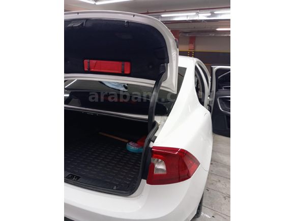 Sahibinden Volvo S60 1.6 D Advance 2012 Model