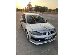 Sahibinden Renault Megane 1.5 dCi Dynamique 2005 Model  357.000 km Gri (Gümüş)
