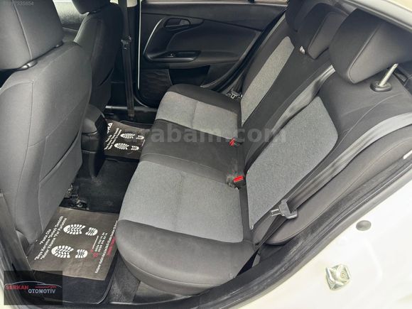MOTOR KAPUTU TAVAN BOYASIZ TEMİZ ARAÇ