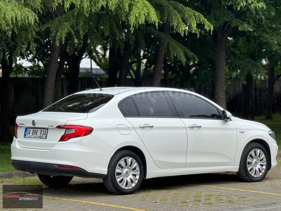 MOTOR KAPUTU TAVAN BOYASIZ TEMİZ ARAÇ
